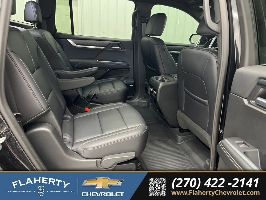 Used 2024 GMC Acadia Elevation w/ Black Edition FWD image 13