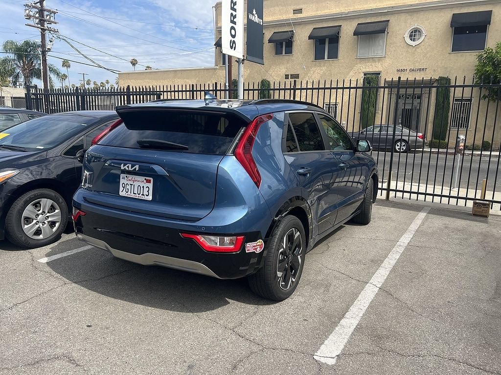 Used 2023 Kia Niro Wind FWD image 5