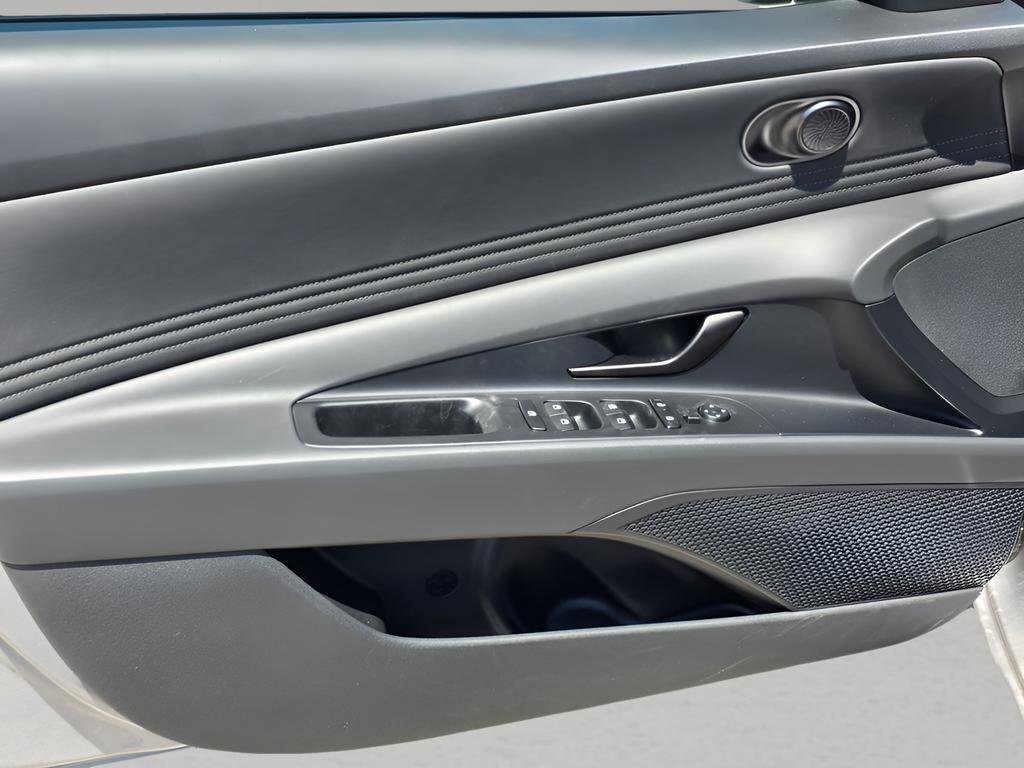 New 2026 Hyundai Elantra Sport w/ Cargo Package FWD image 12