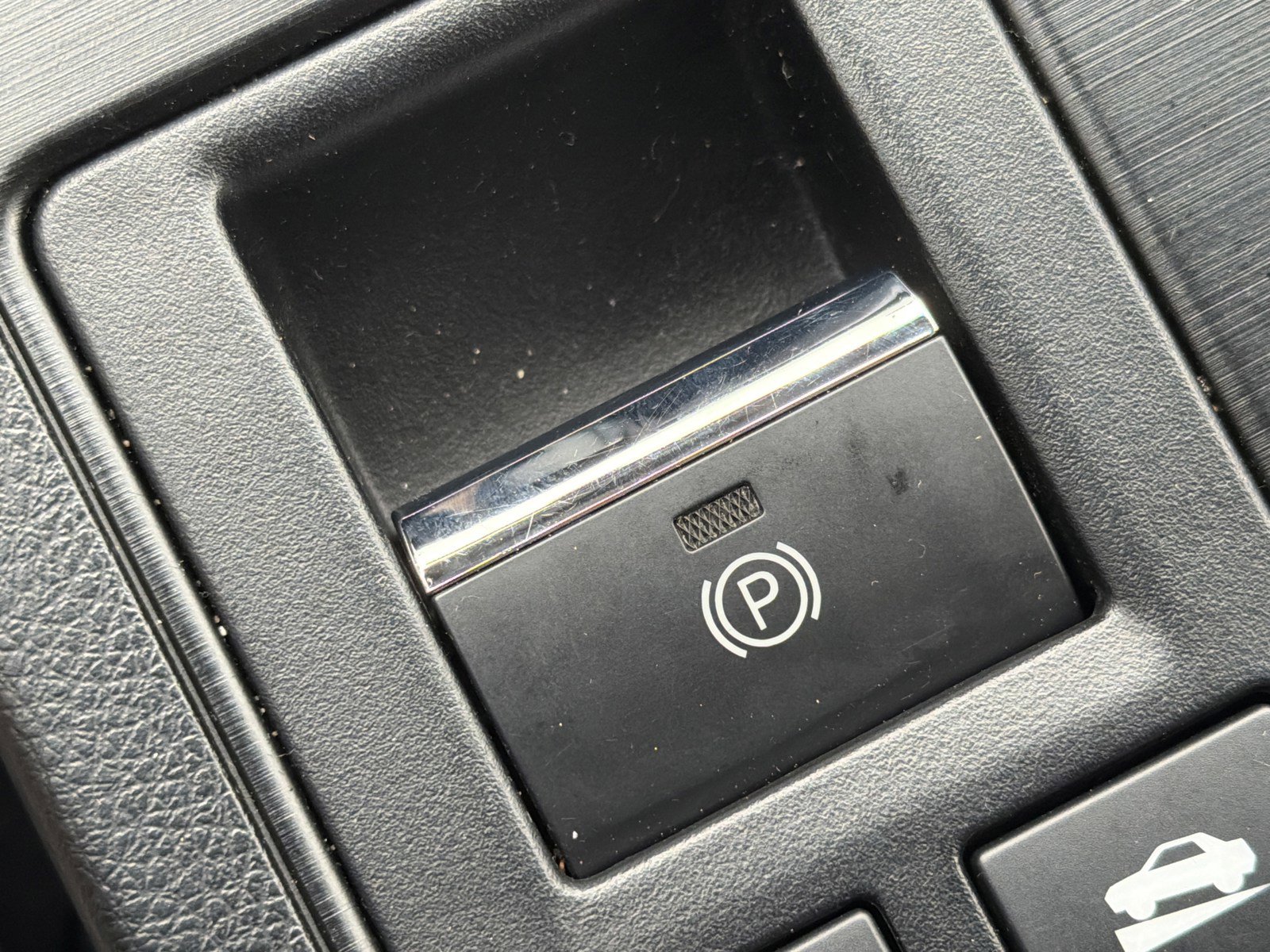 Used 2019 Subaru Outback 2.5i Limited w/ Protection Package #1 image 29