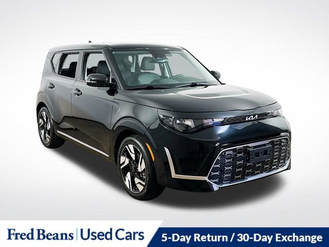 Used 2023 Kia Soul GT-Line FWD video 1