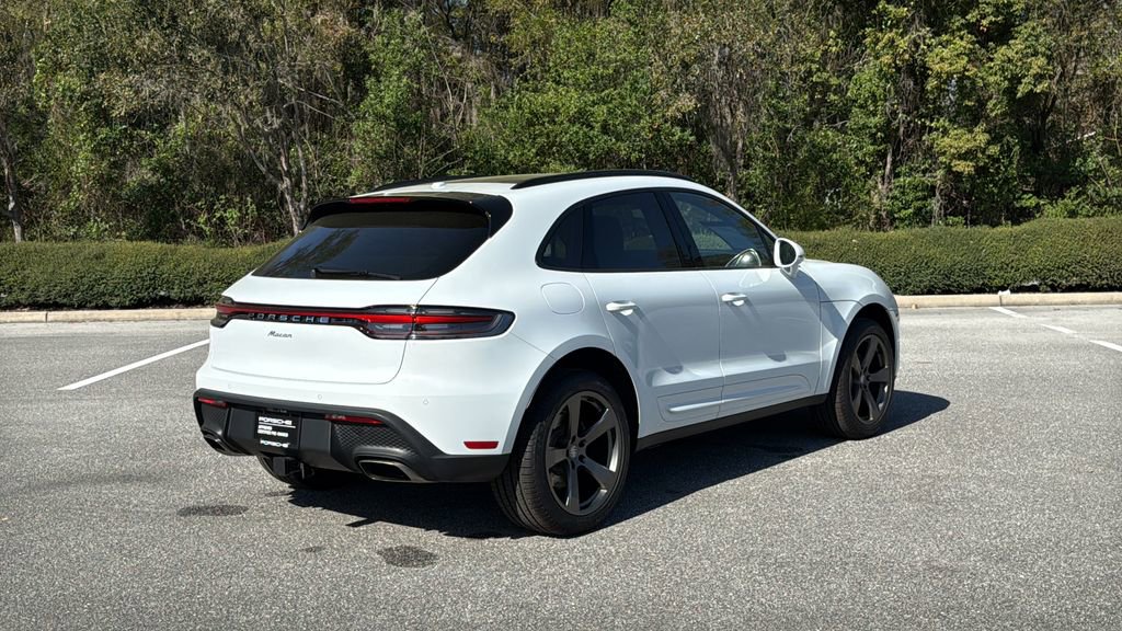 Used 2026 Porsche Macan image 24