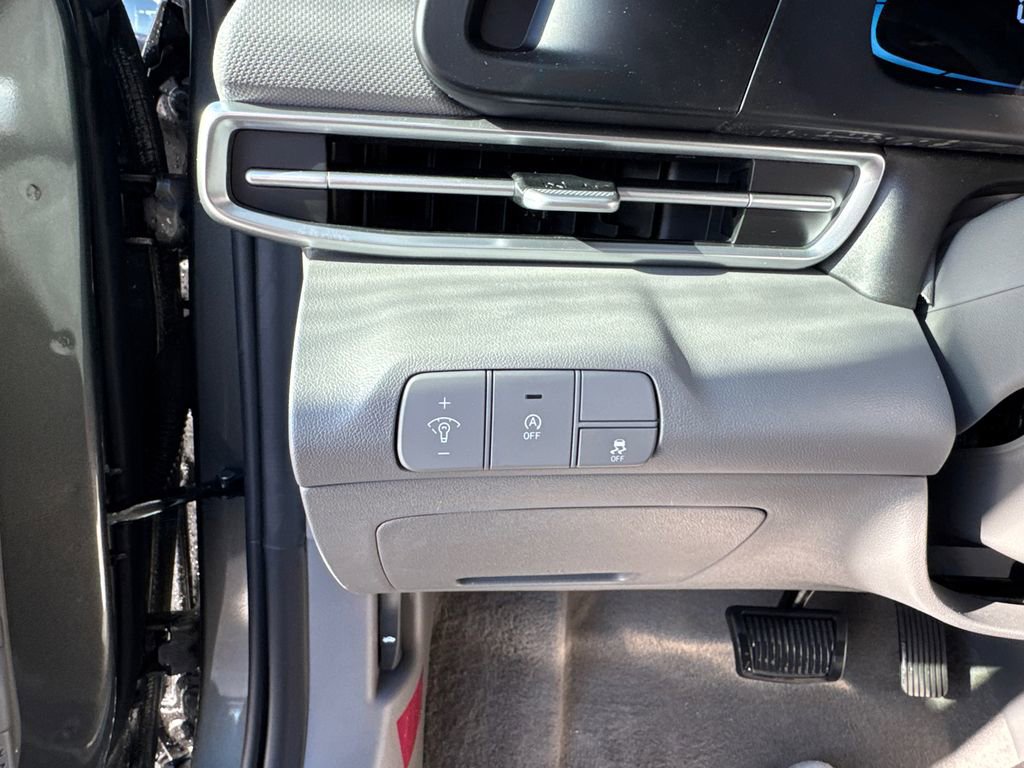 New 2026 Hyundai Elantra SE image 19