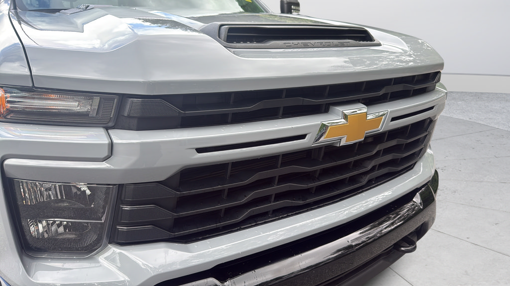 Certified 2024 Chevrolet Silverado 2500 Custom w/ Custom Value Package AWD/4WD image 23