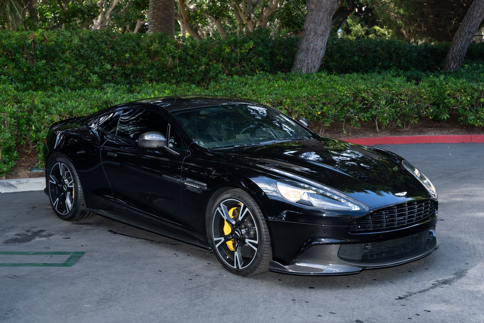 Used 2018 Aston Martin Vanquish S