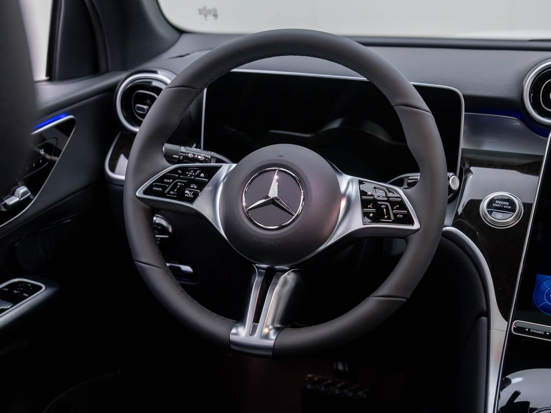 New 2026 Mercedes-Benz GLC 300 4MATIC image 10