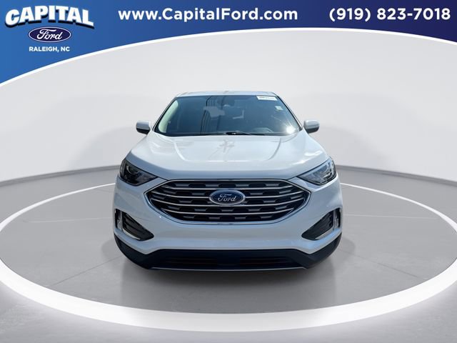 Certified 2022 Ford Edge SEL w/ Convenience Package image 3