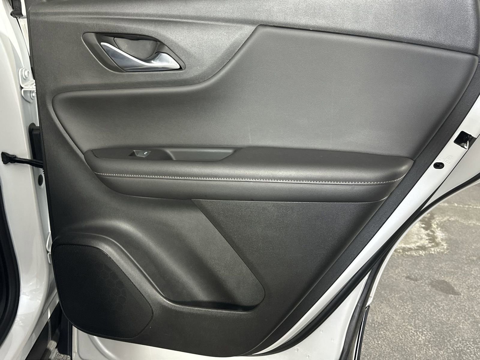 Used 2022 Chevrolet Blazer Premier image 35