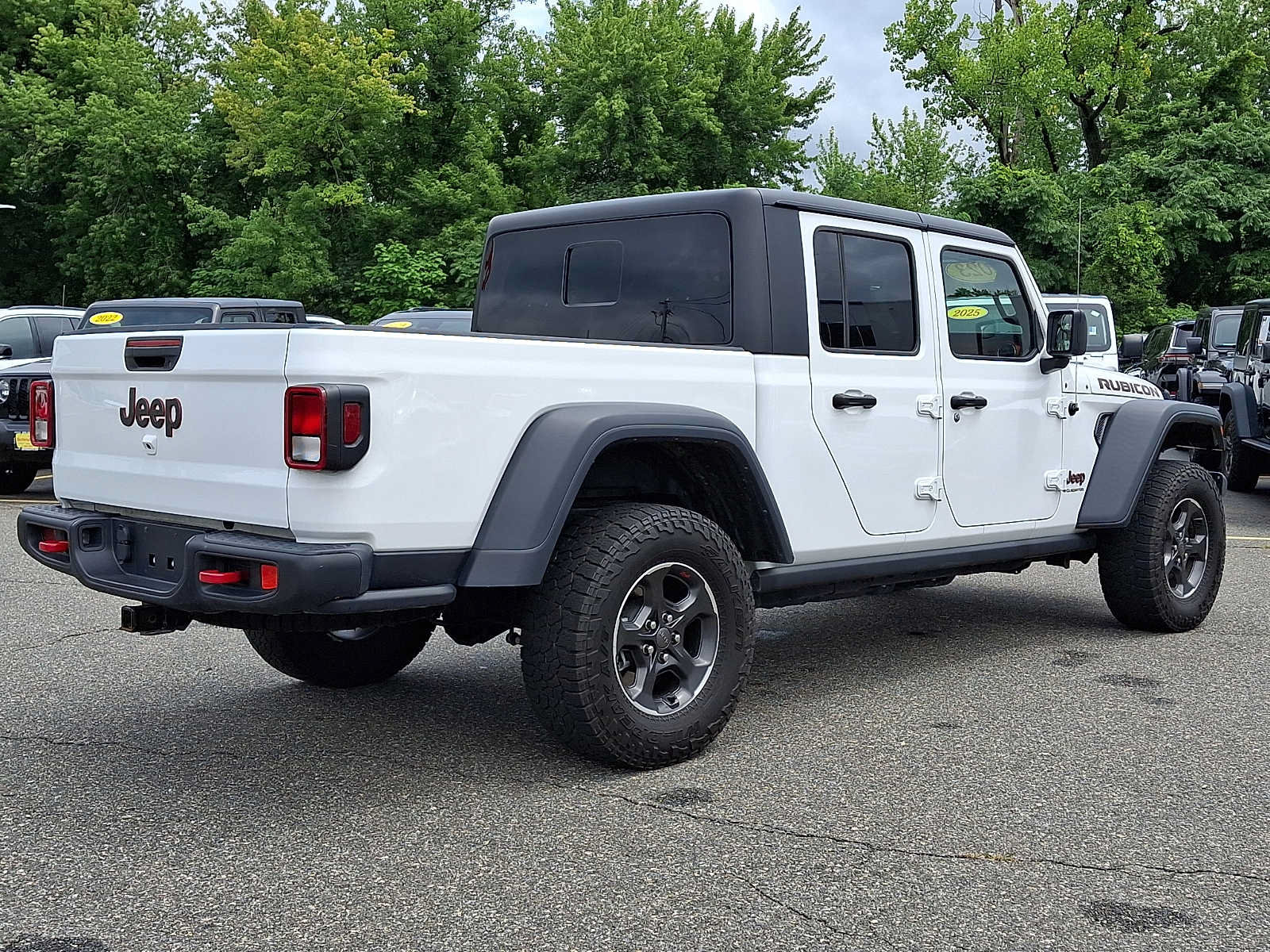 Certified 2023 Jeep Gladiator Rubicon w/ Cold Weather Group AWD/4WD image 6