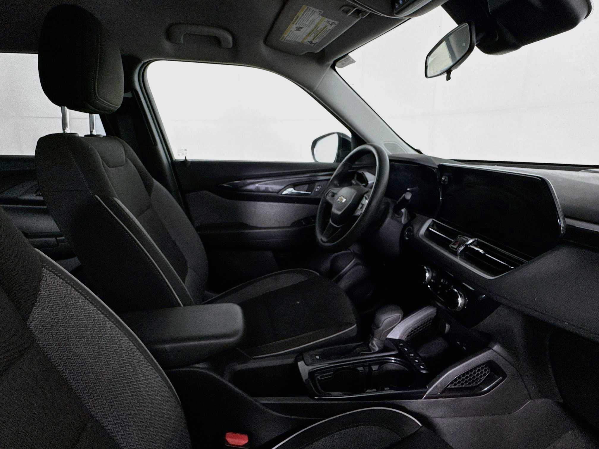 Used 2026 Chevrolet TrailBlazer LT FWD image 47