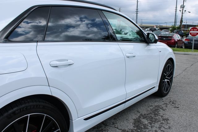 Used 2021 Audi Q8 Prestige AWD/4WD image 46
