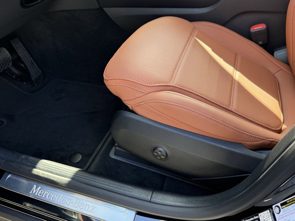 New 2026 Mercedes-Benz GLC 300 4MATIC image 14