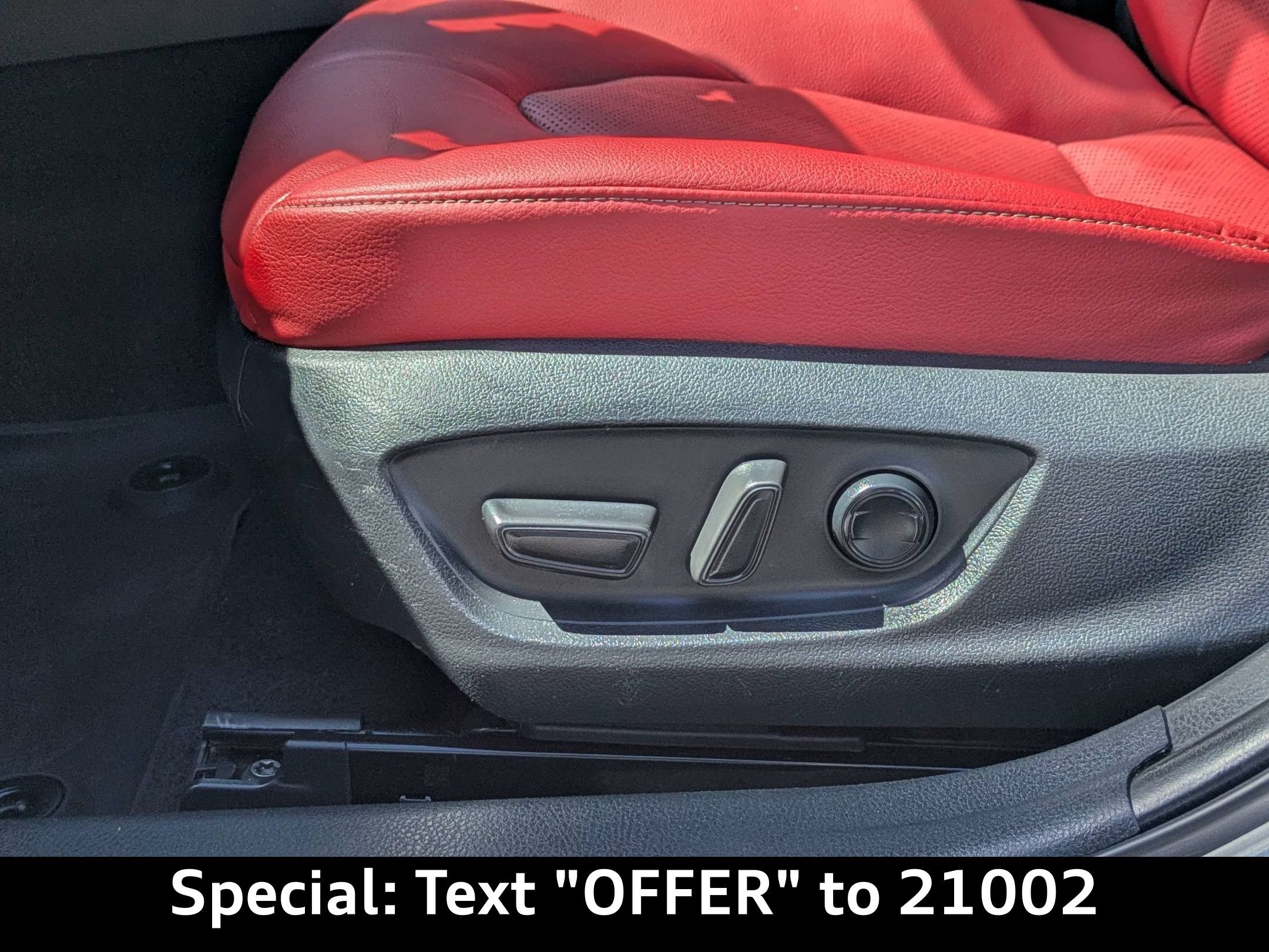 Used 2022 Toyota Camry XSE w/ Navigation Package FWD image 18