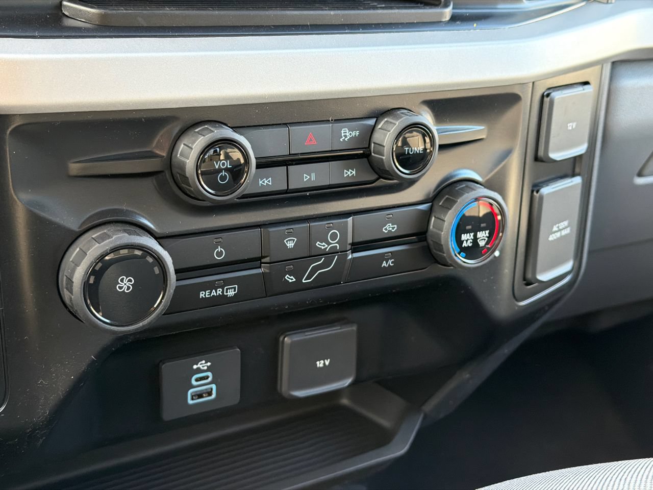 New 2026 Ford F250 XL w/ STX Appearance Package AWD/4WD image 26