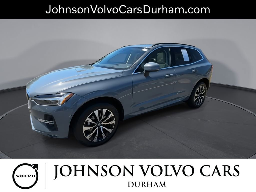 Used 2023 Volvo XC60 B5 Core AWD/4WD image 4