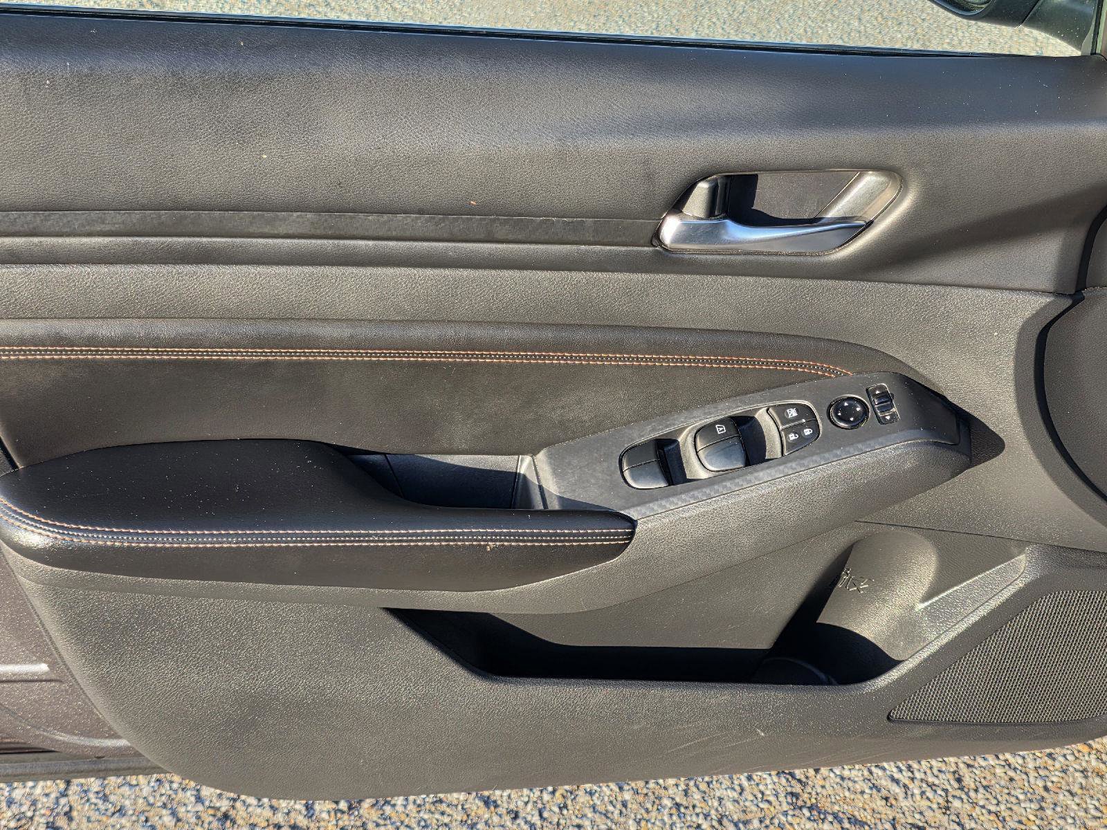 Used 2022 Nissan Altima 2.5 SR image 31