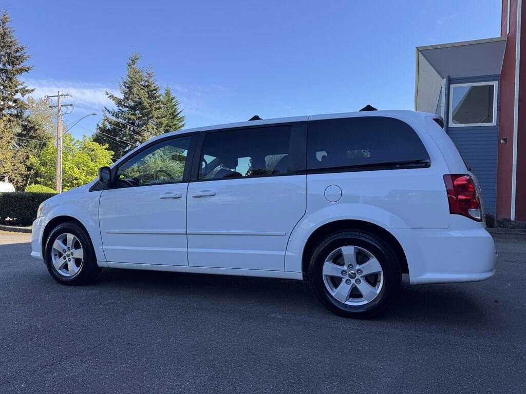 Used 2013 Dodge Grand Caravan SE FWD image 5