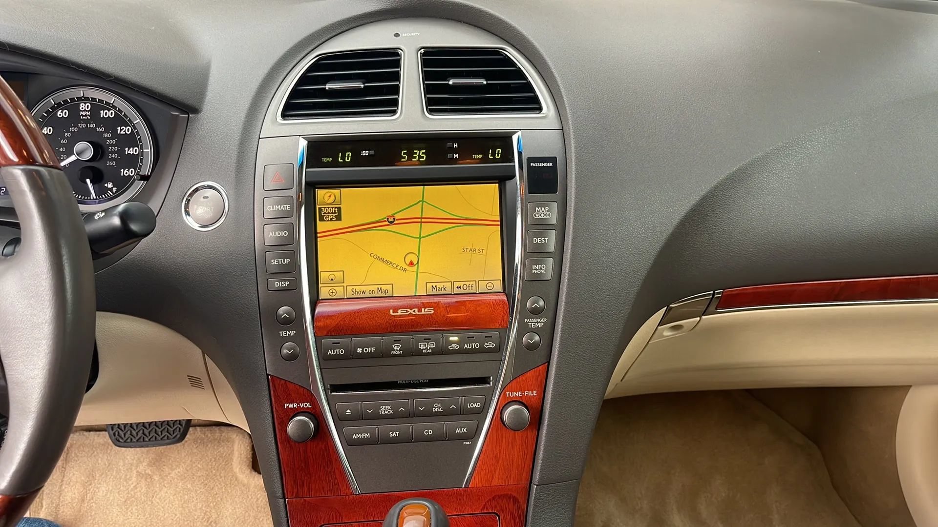 Used 2011 Lexus ES 350 FWD image 10