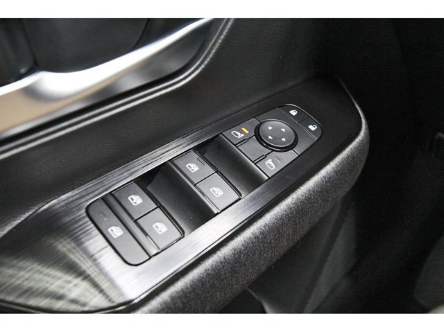 New 2027 Nissan Kicks SV FWD image 19