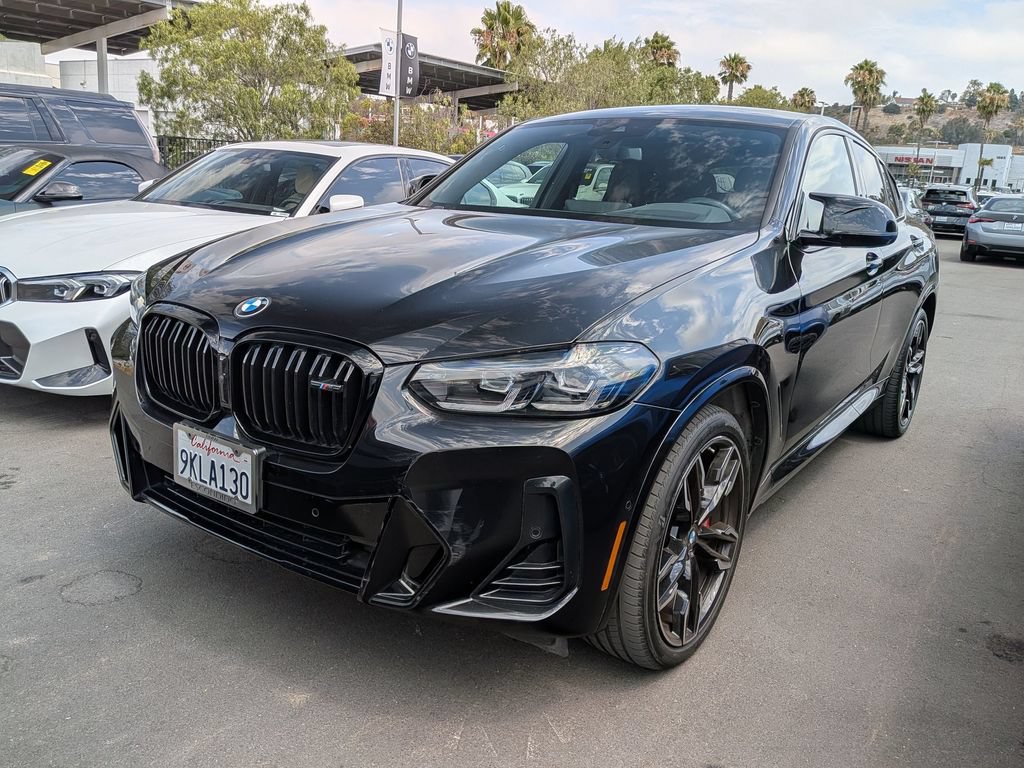 Certified 2024 BMW X4 M40i w/ Premium Package AWD/4WD image 2