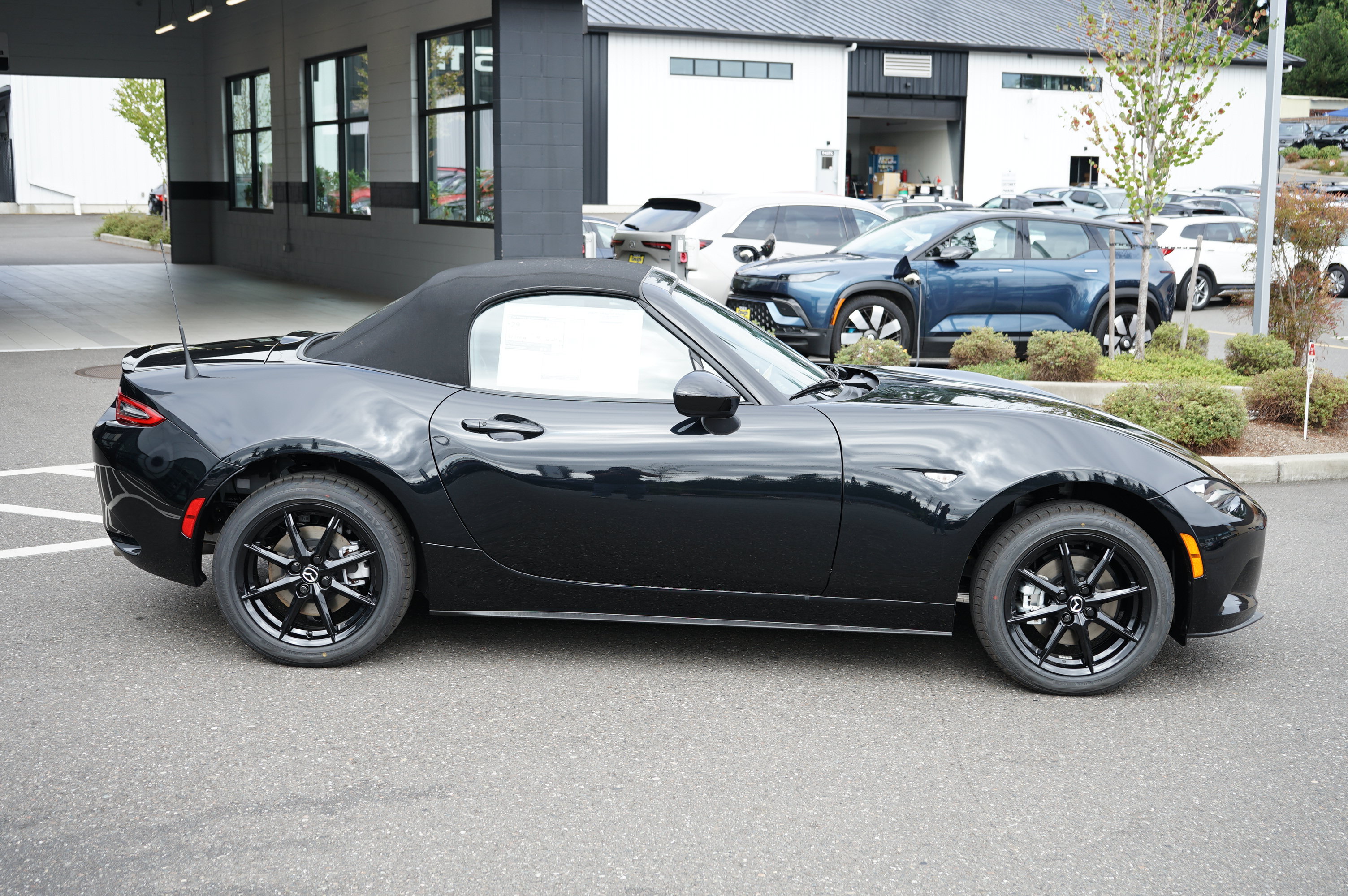 New 2026 MAZDA MX-5 Miata Sport w/ Weather Package RWD image 3