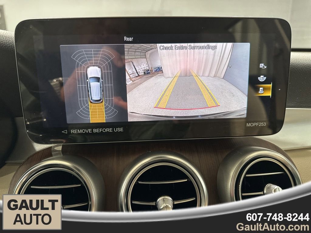 Used 2022 Mercedes-Benz GLC 300 4MATIC image 11