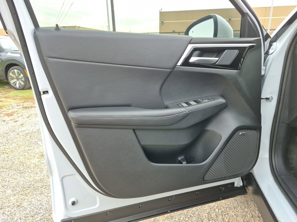 New 2026 Mitsubishi Outlander SE image 43