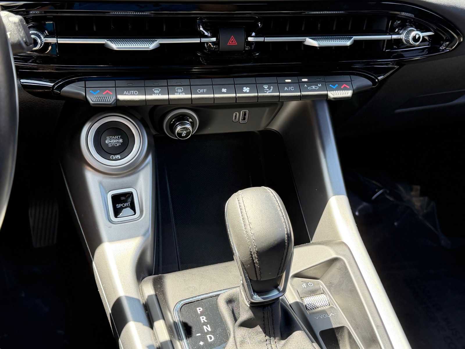 Used 2024 Dodge Hornet R/T w/ Tech Pack w/o Parking AWD/4WD image 22