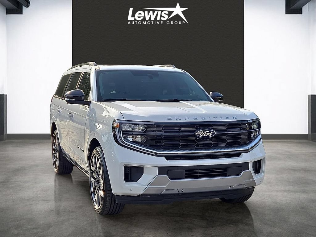 Used 2026 Ford Expedition Platinum w/ Platinum Ultimate Package AWD/4WD image 6