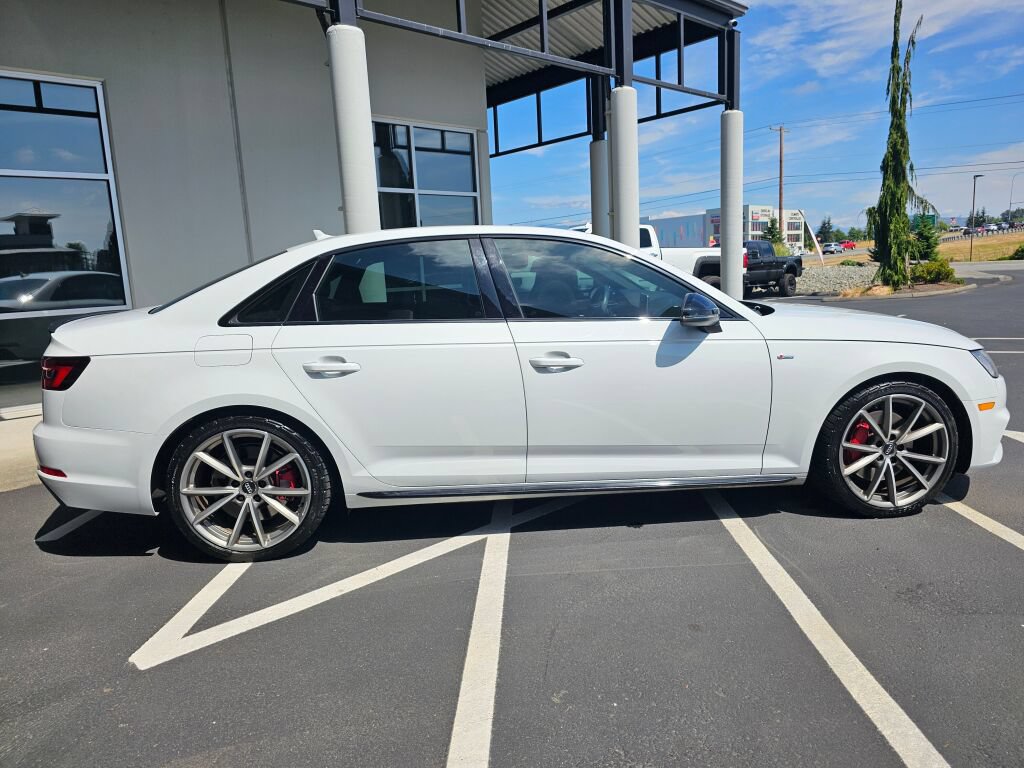 Used 2018 Audi A4 2.0T Premium Plus w/ Premium Plus Package AWD/4WD image 6