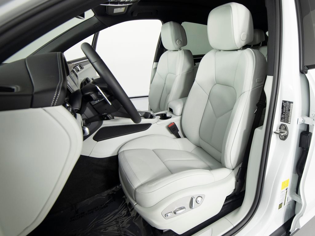 New 2026 Porsche Macan S image 16