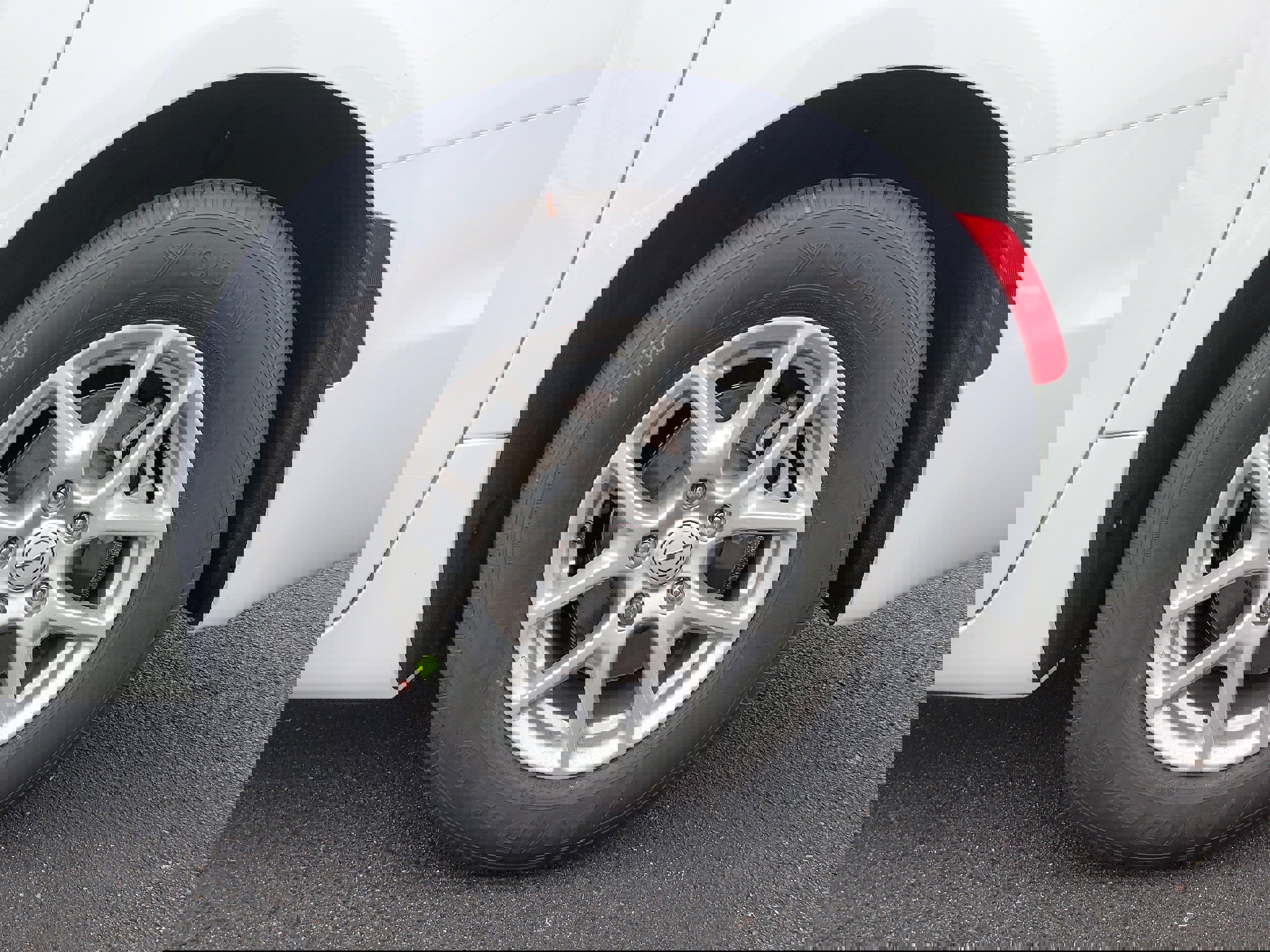 New 2026 Chrysler Voyager LX image 9