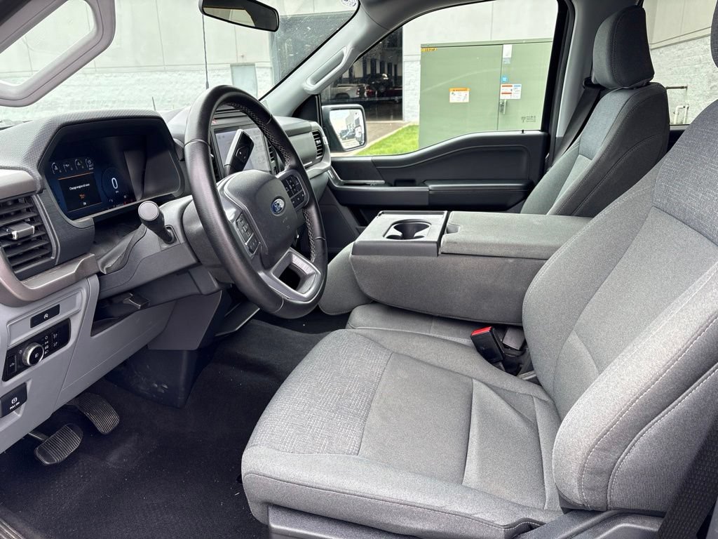 Used 2025 Ford F150 XLT w/ Equipment Group 301A Standard AWD/4WD image 9