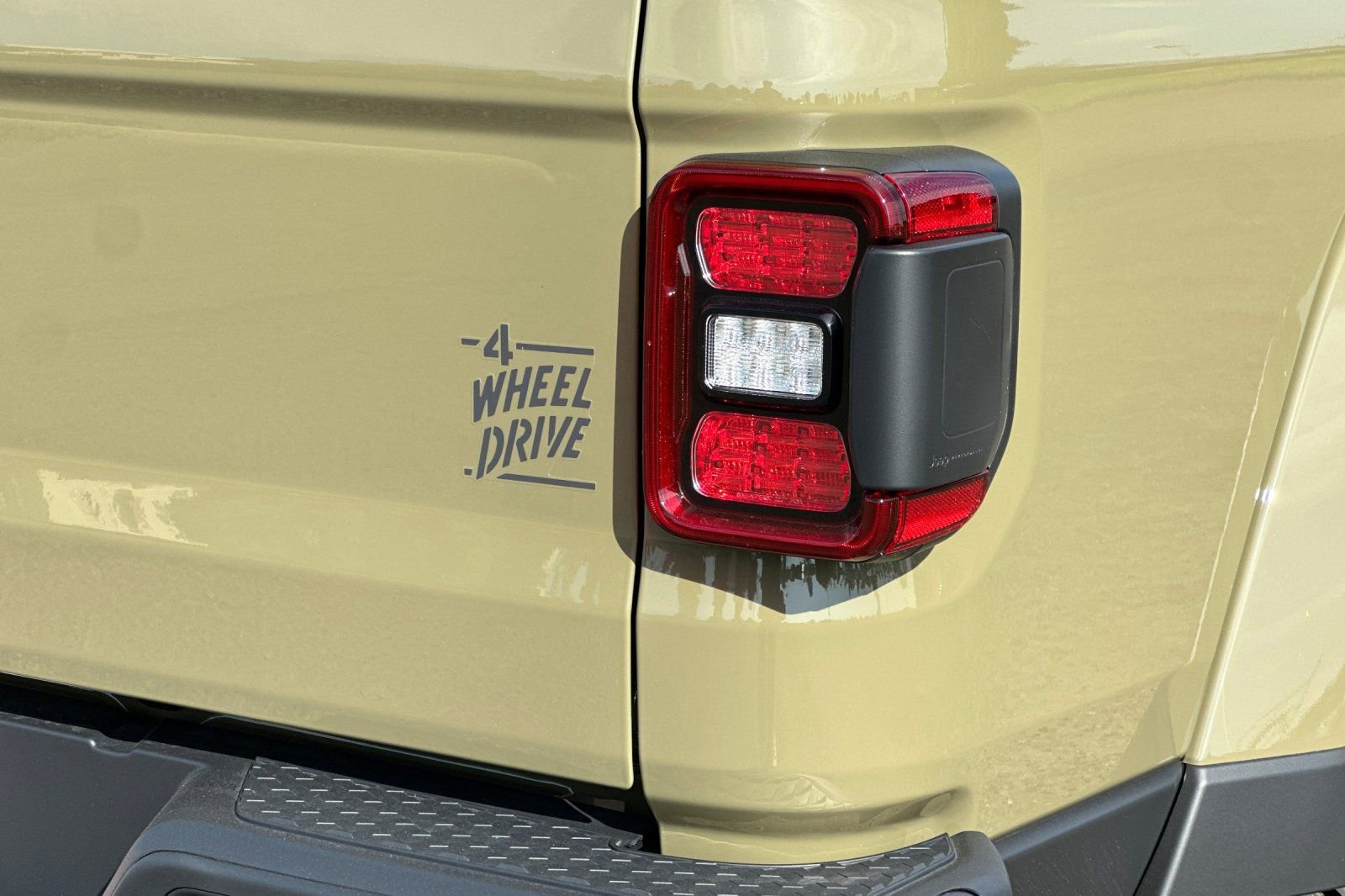 New 2026 Jeep Gladiator Willys image 6