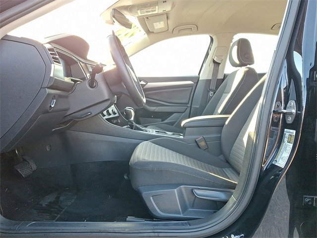 Used 2024 Volkswagen Jetta S image 15