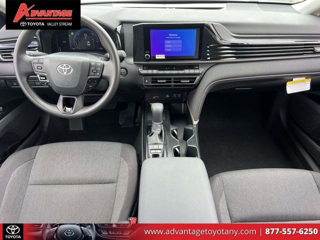 Certified 2025 Toyota Camry LE FWD image 17