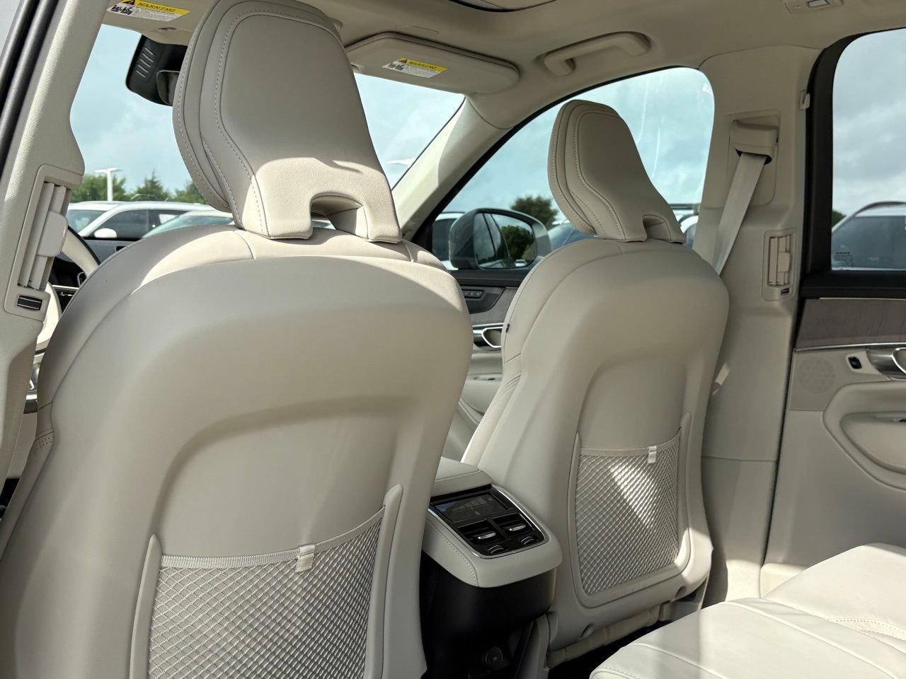 New 2026 Volvo XC90 B6 Ultra w/ Protection Package AWD/4WD image 20