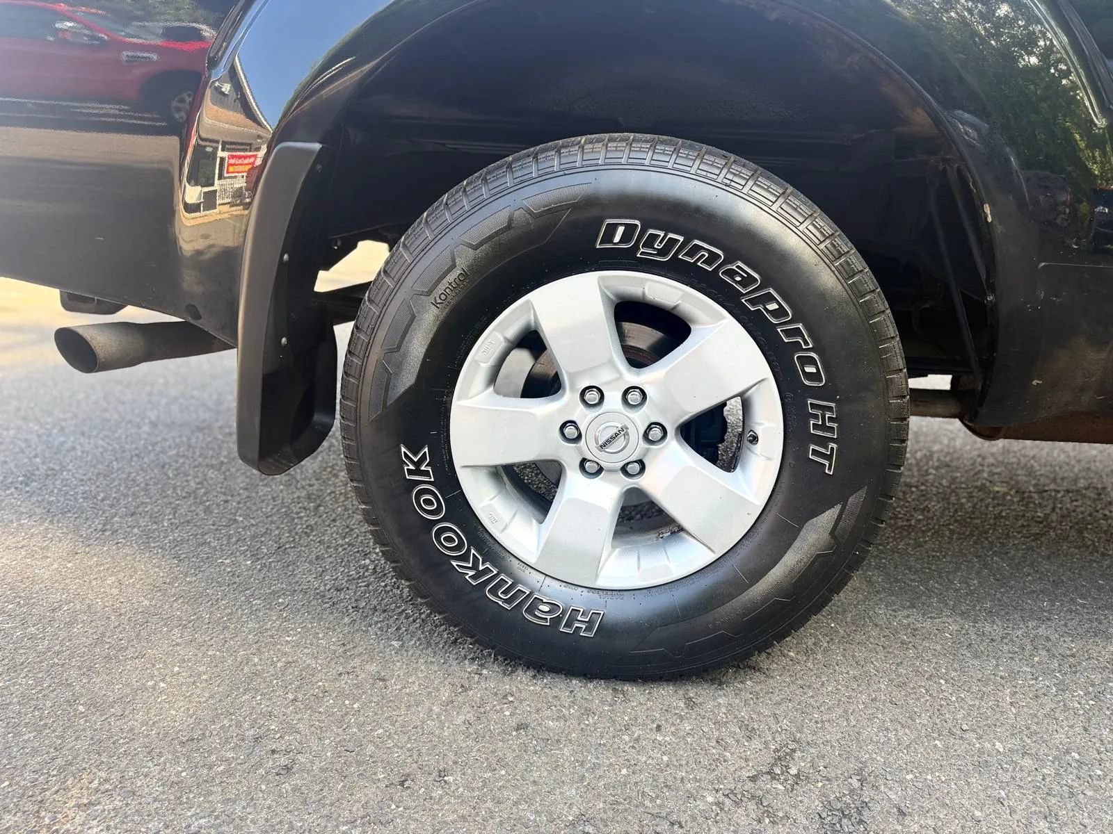 Used 2010 Nissan Frontier SE w/ SE Value Truck Pkg AWD/4WD image 25