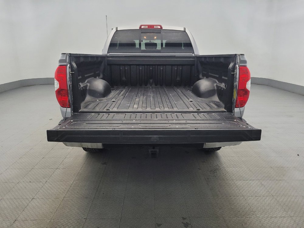 Used 2015 Toyota Tundra SR5 AWD/4WD image 29