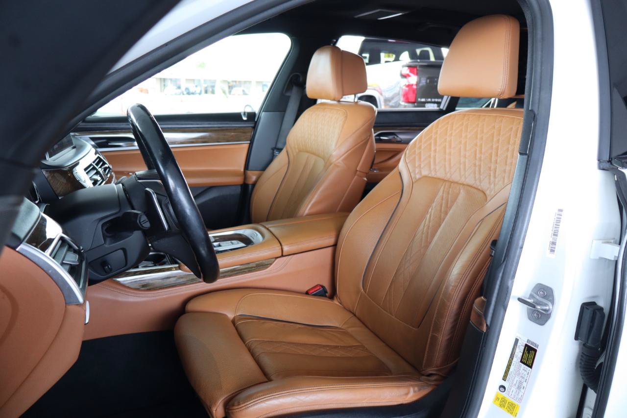 Used 2016 BMW 750i RWD image 16