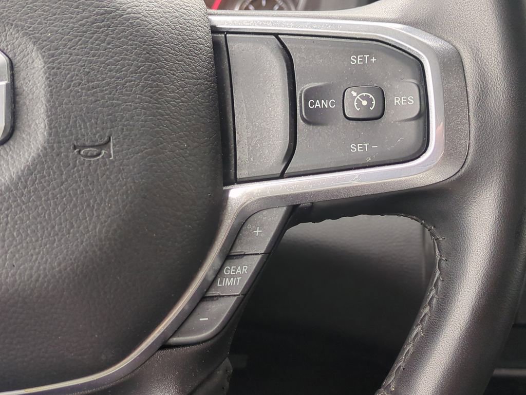 Used 2024 RAM 2500 Laramie image 29