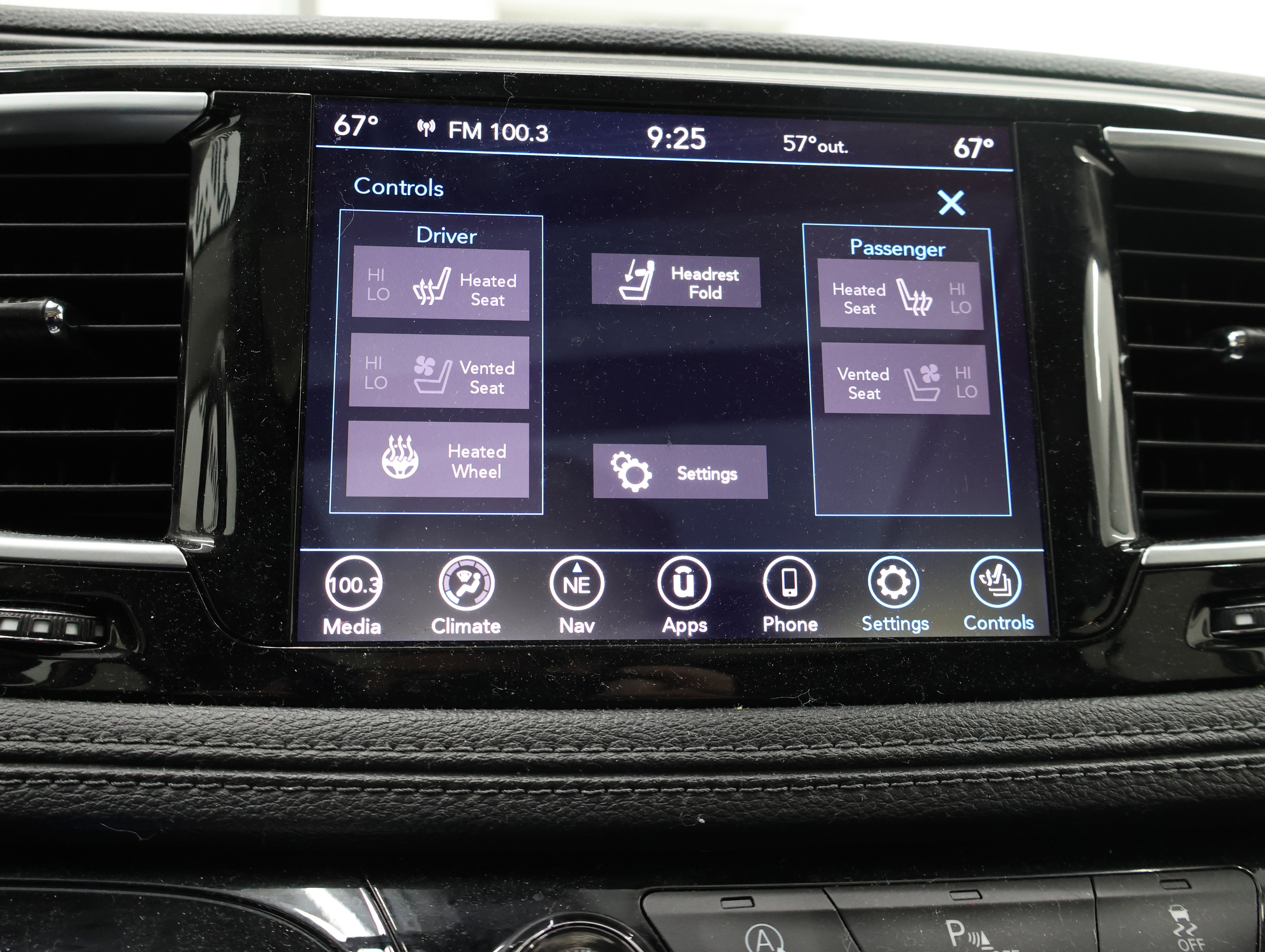 Used 2020 Chrysler Pacifica Limited FWD image 58