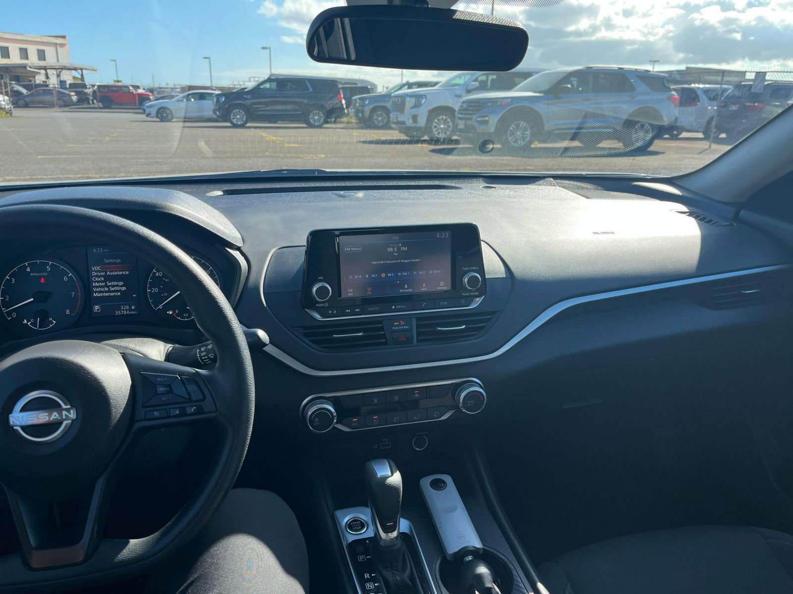 Used 2023 Nissan Altima 2.5 S FWD image 28