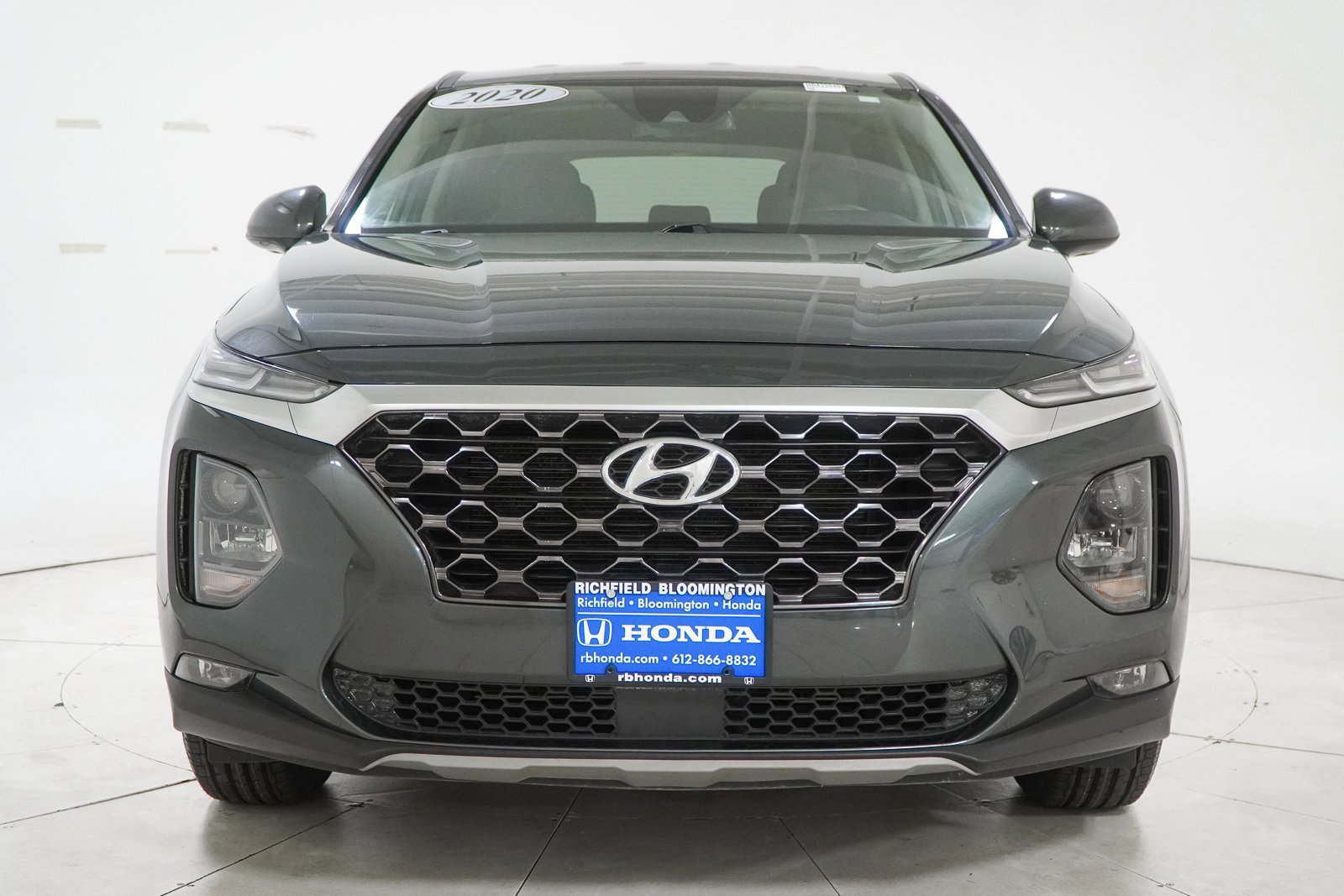 Used 2020 Hyundai Santa Fe SEL image 3