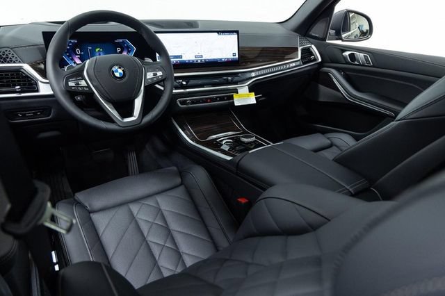 Used 2026 BMW X5 xDrive40i w/ Premium Package AWD/4WD image 24