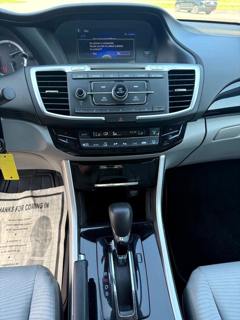 Used 2016 Honda Accord LX image 10