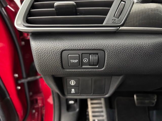 Used 2018 Honda Accord Sport image 25