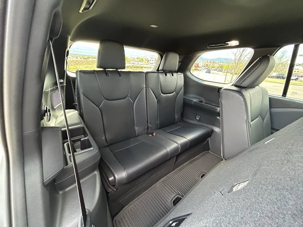 Used 2025 Lexus TX 350 AWD w/ Accessory Package (A2) image 30