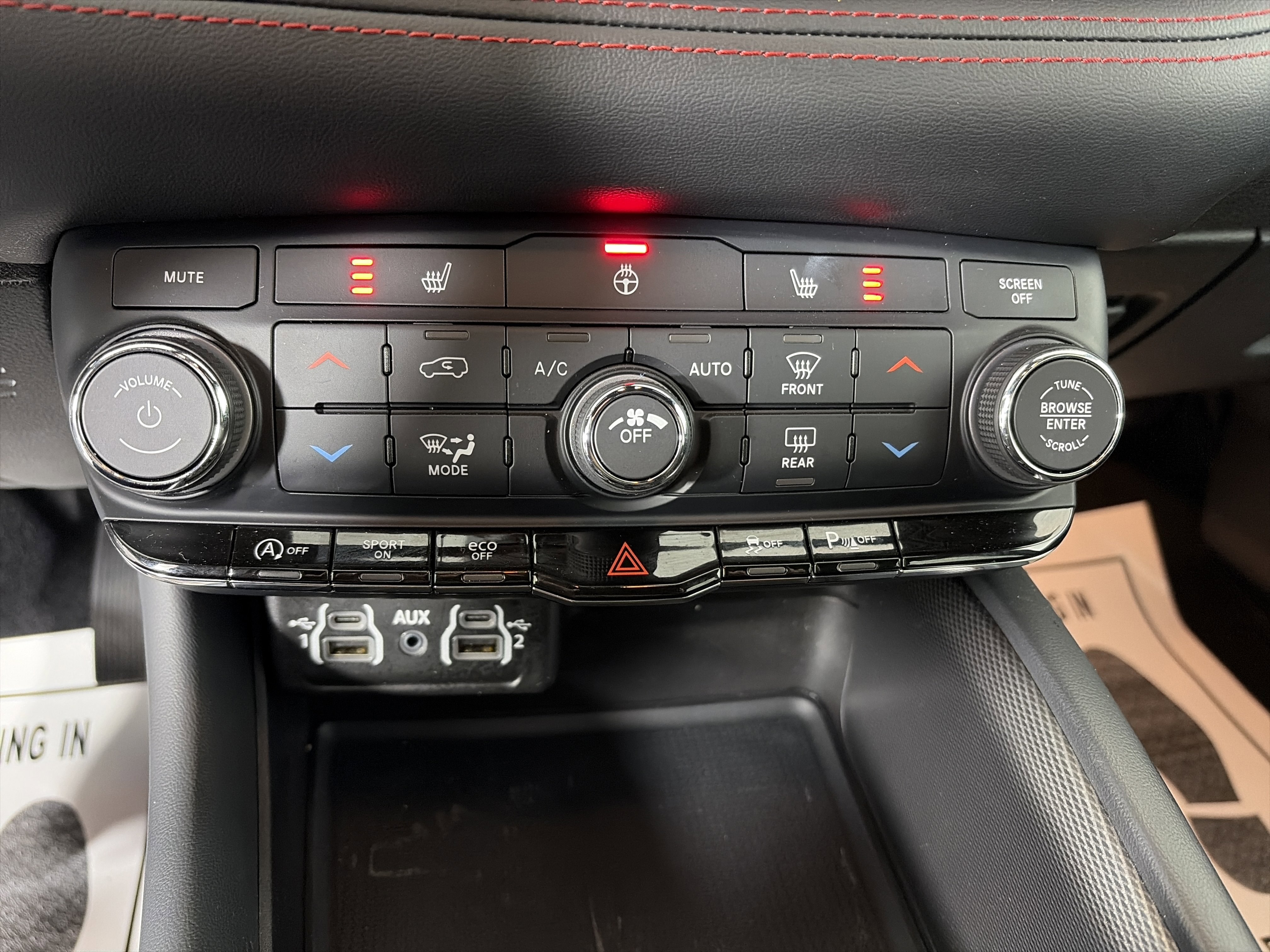 Used 2024 Dodge Durango GT image 30