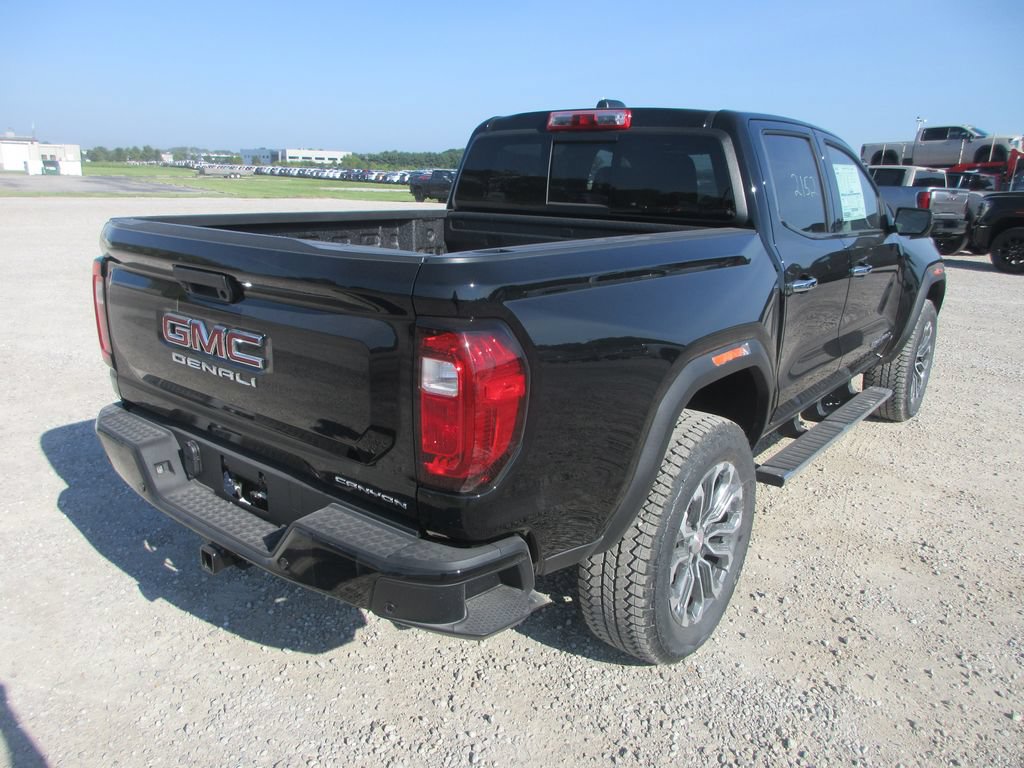 New 2026 GMC Canyon Denali AWD/4WD image 5
